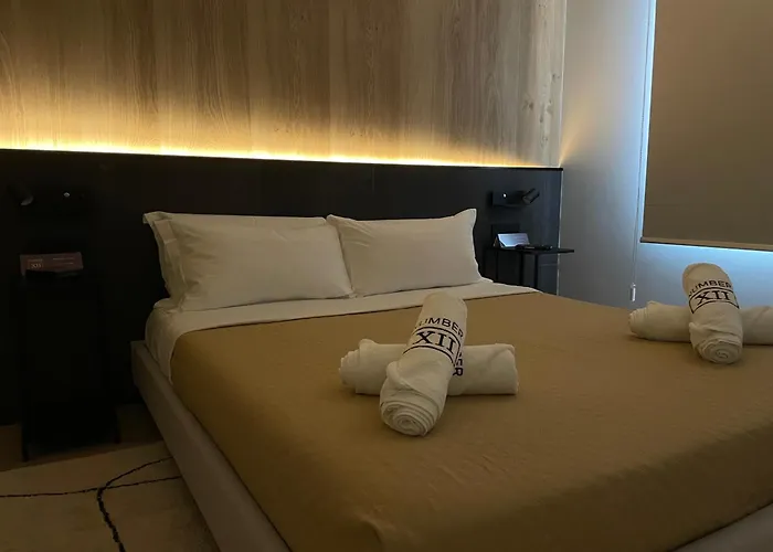 アパート 2 Bedroom Penthouse オルビア