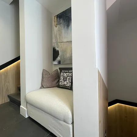 Apartman 2 Bedroom Penthouse