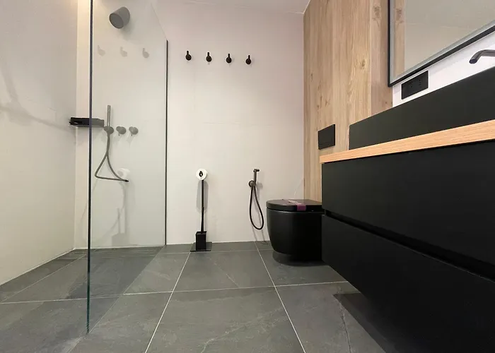 아파트 2 Bedroom Penthouse 올비아