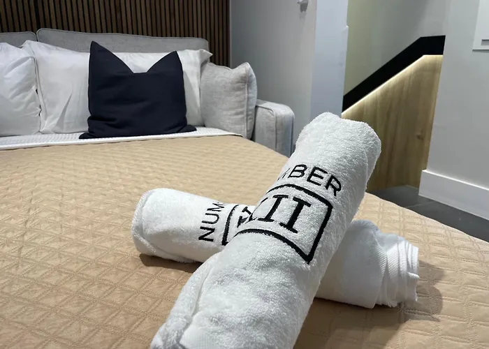 아파트 2 Bedroom Penthouse *